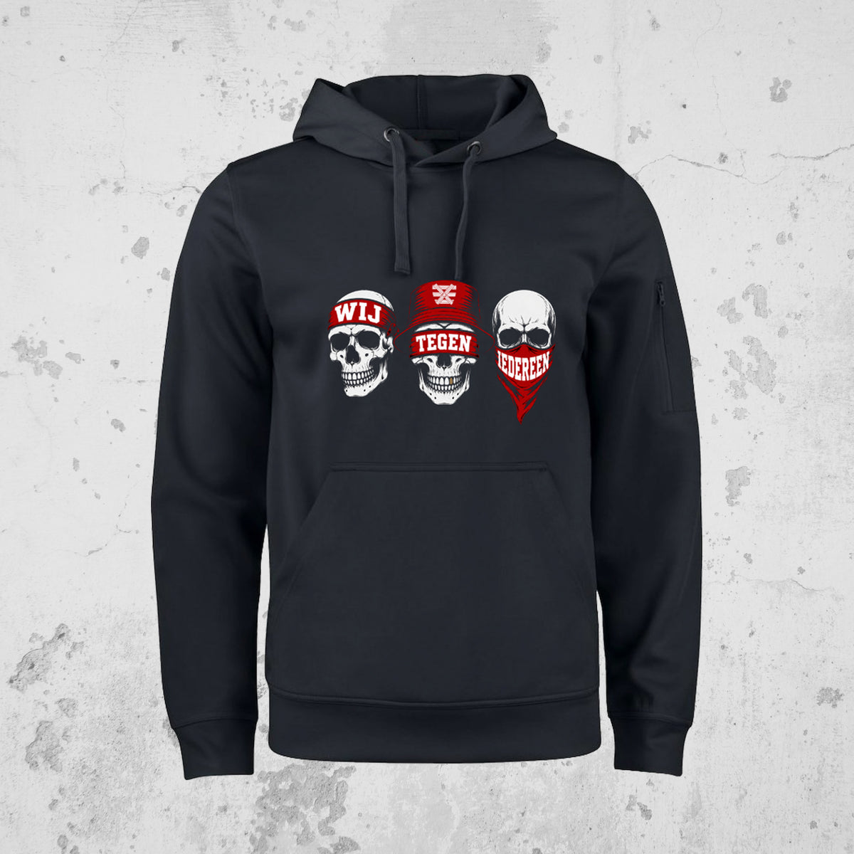 Hoodie: Wij tegen iedereen